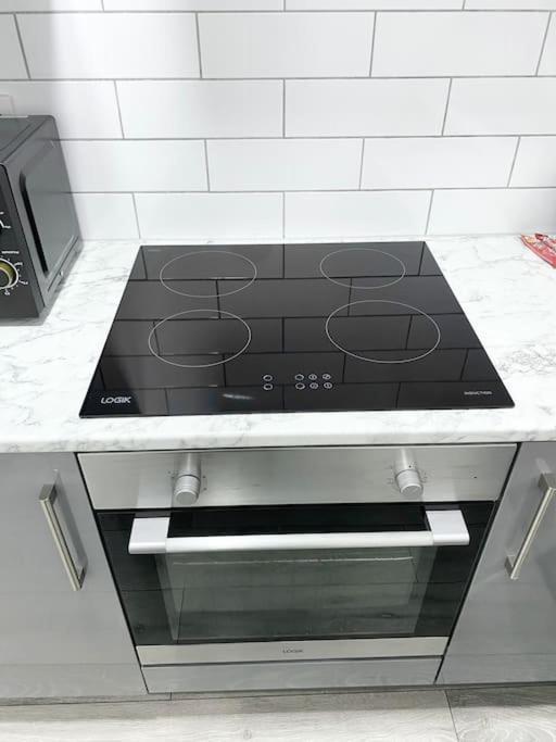 Modern Studio Near Nec With Free Parking - Prime Location Sheldon  Exterior foto